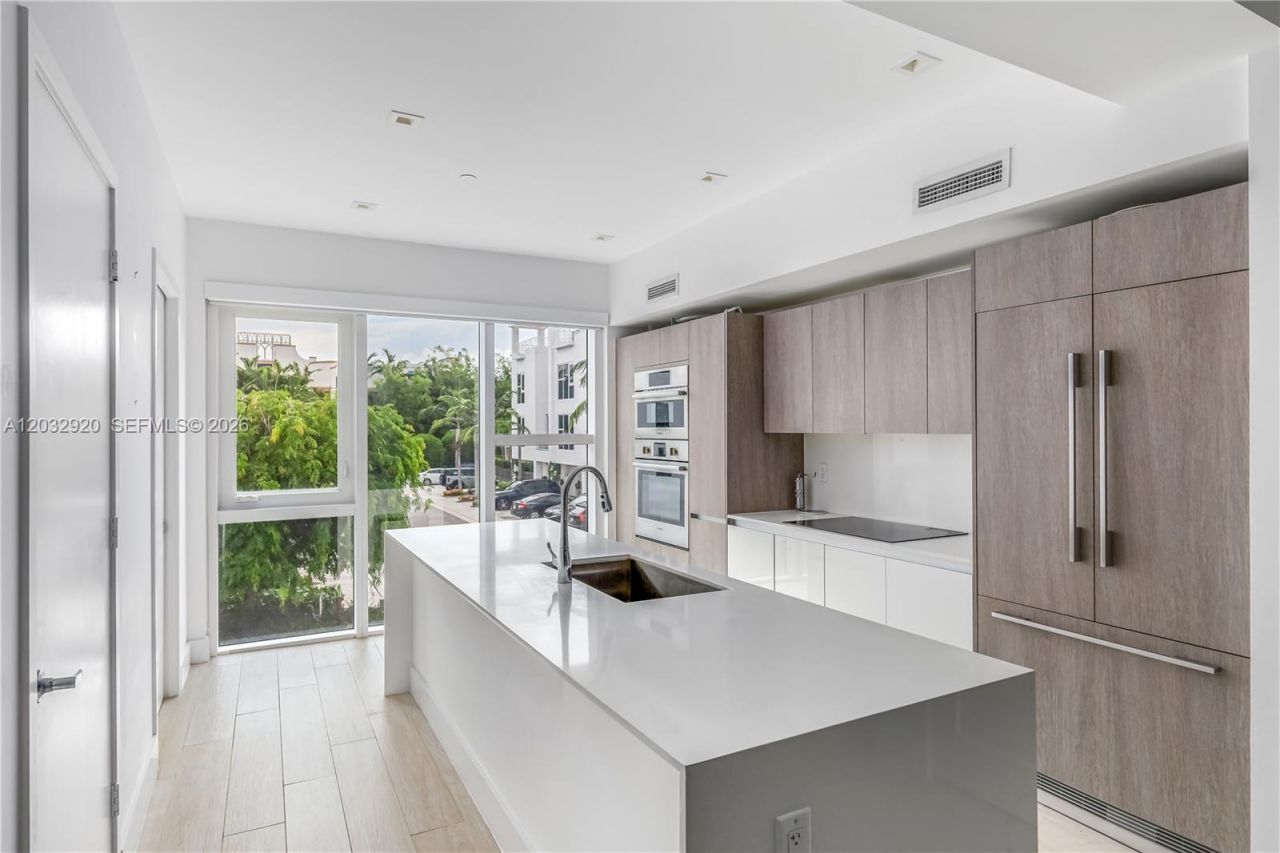 455 NE 39th St , Unit 109, Miami, FL 33137 Photo