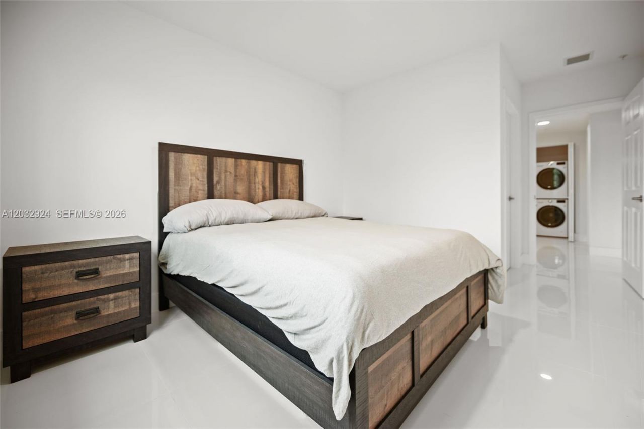 10950 NW 82nd St , Unit 213, Doral, FL 33178 Photo