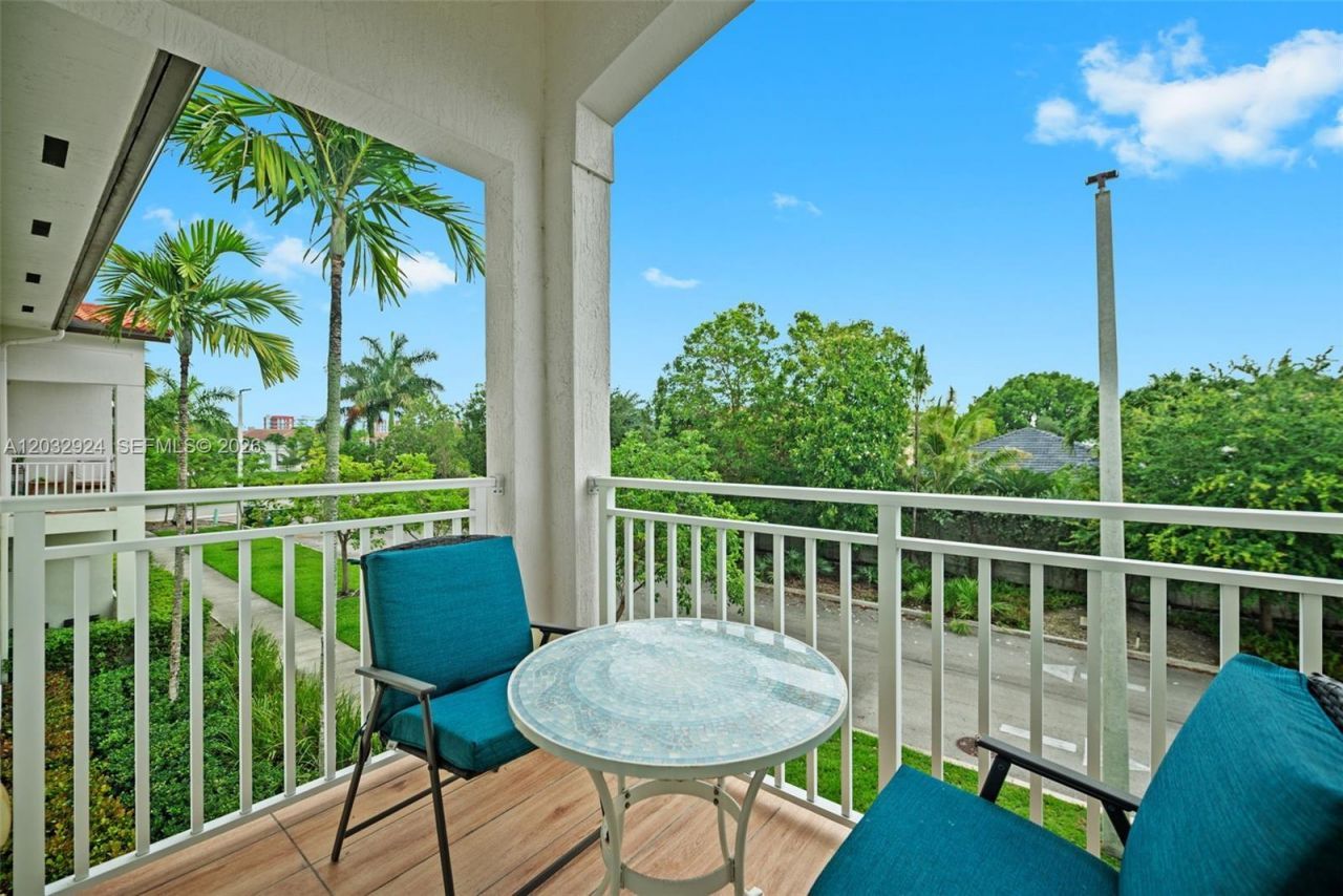 10950 NW 82nd St , Unit 213, Doral, FL 33178 Photo