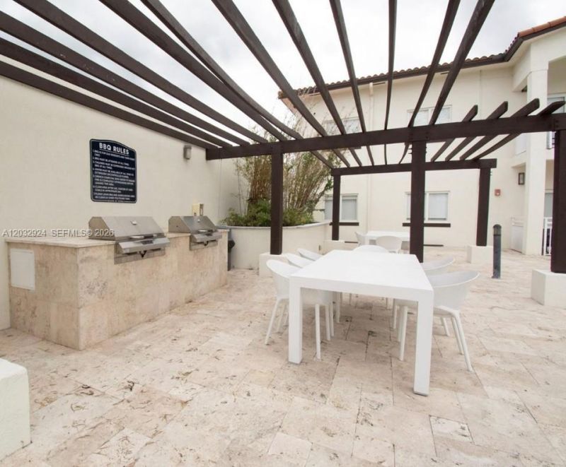 10950 NW 82nd St , Unit 213, Doral, FL 33178 Photo