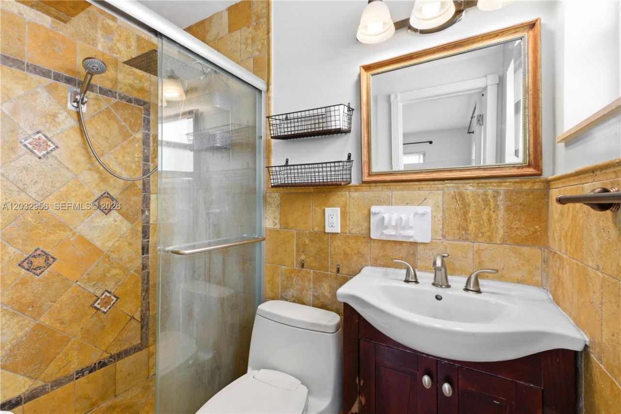 719 N 31st Rd, Hollywood, FL 33021 Photo