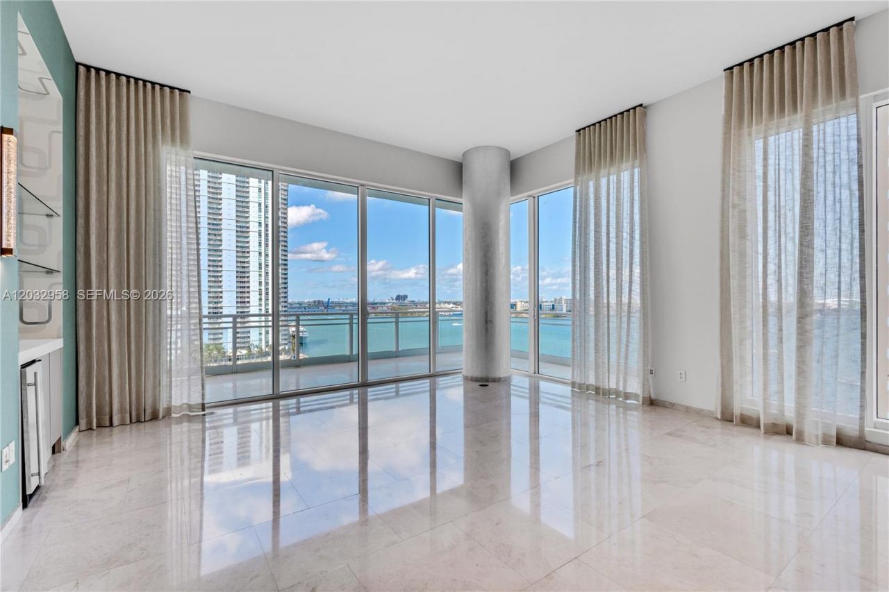 900 Brickell Key Blvd , Unit 1002, Miami, FL 33131 Photo