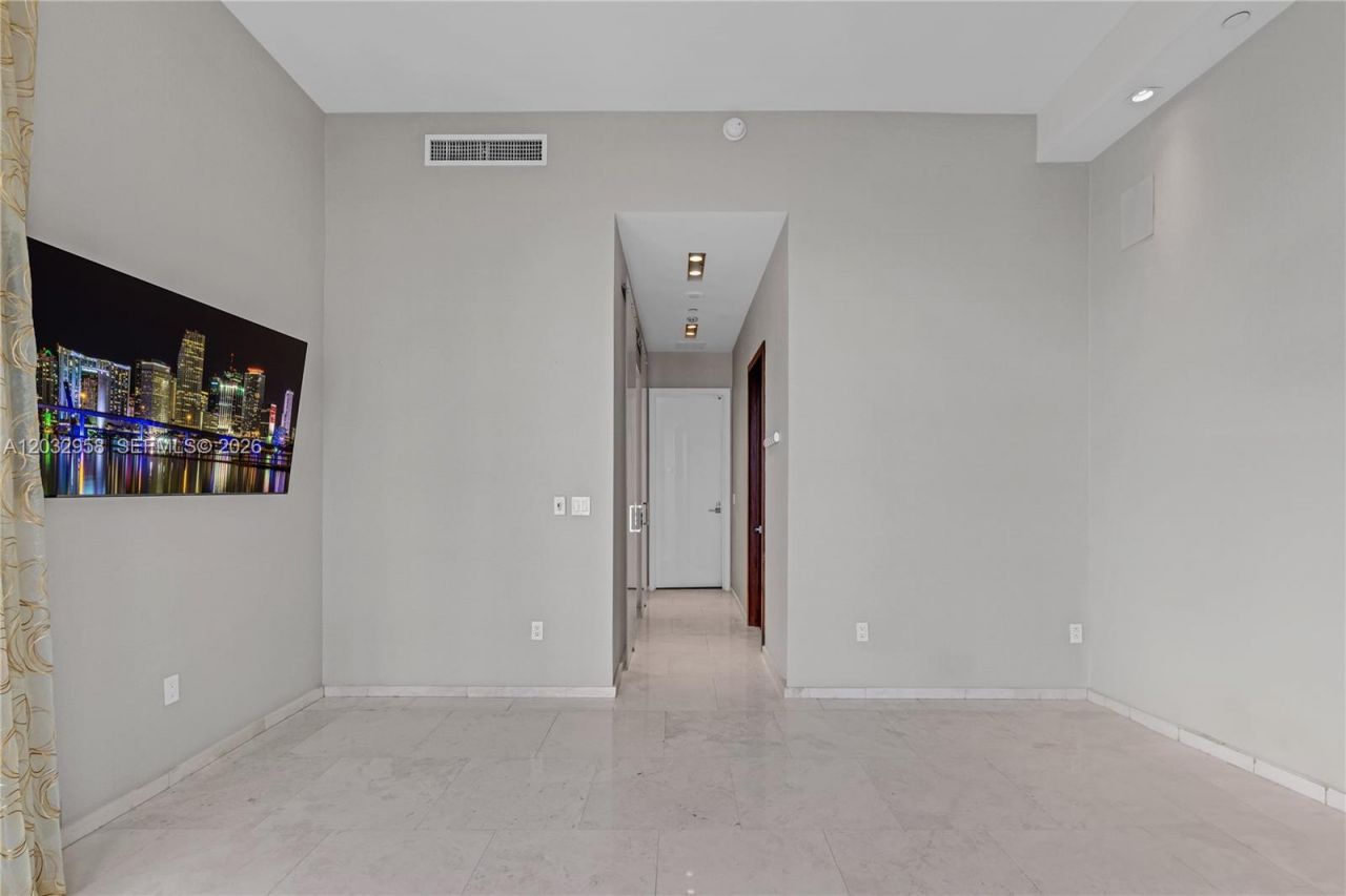 900 Brickell Key Blvd , Unit 1002, Miami, FL 33131 Photo