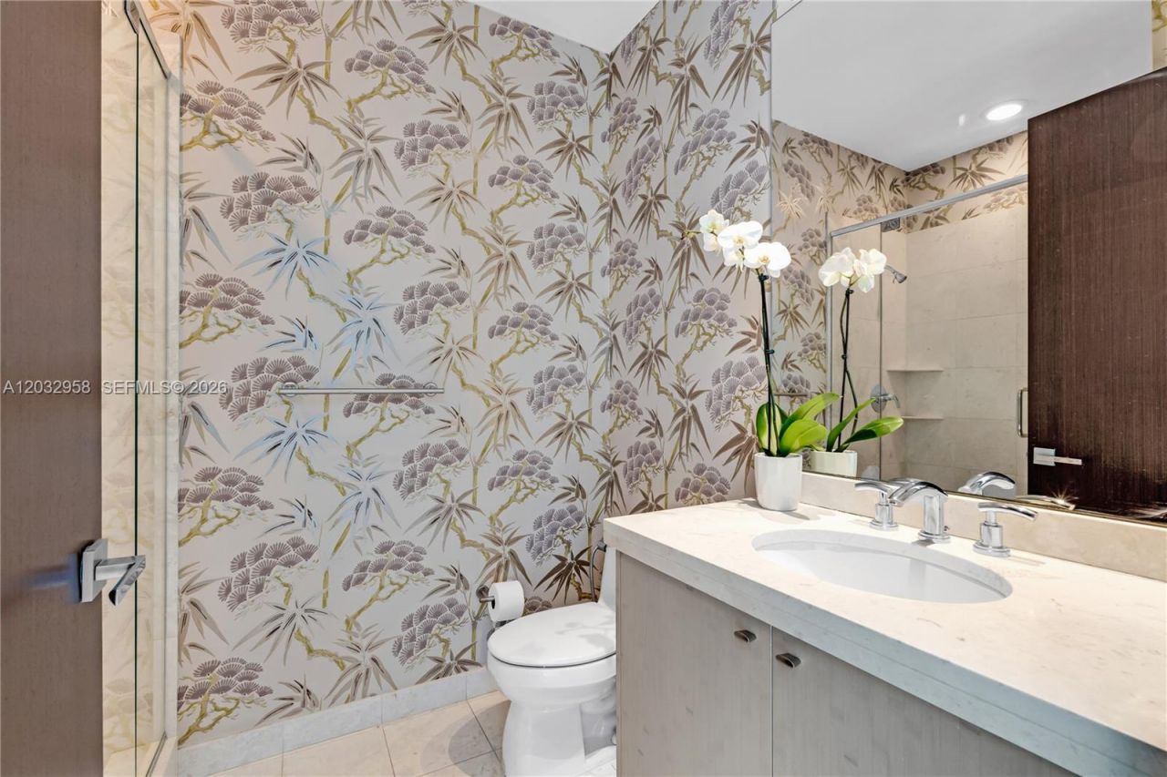 900 Brickell Key Blvd , Unit 1002, Miami, FL 33131 Photo