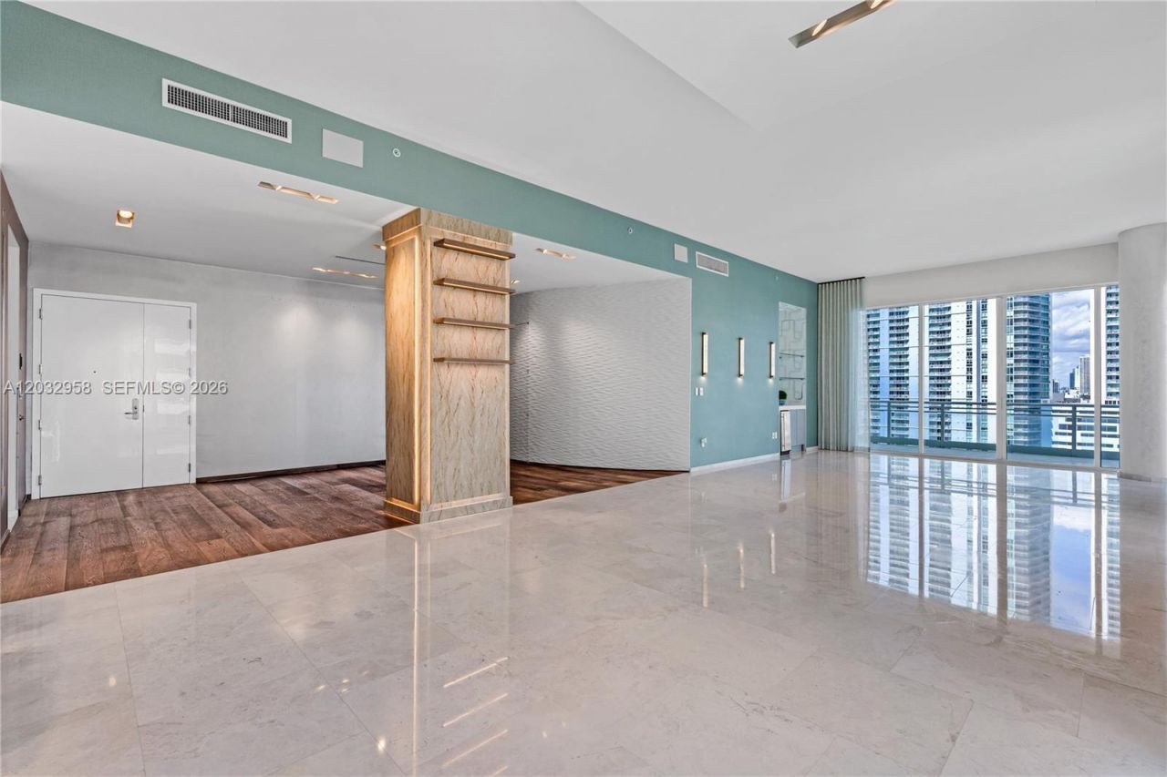 900 Brickell Key Blvd , Unit 1002, Miami, FL 33131 Photo