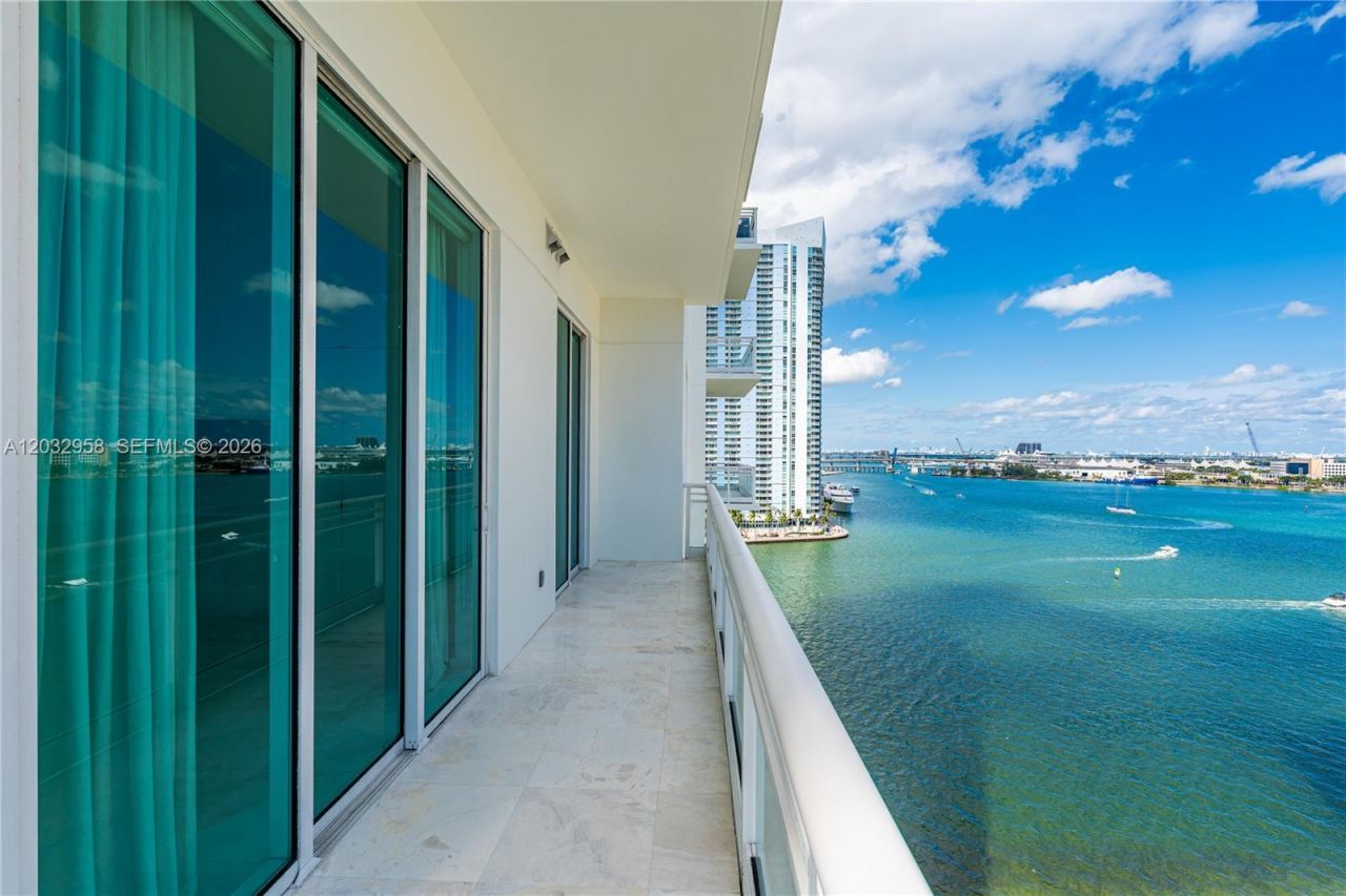 900 Brickell Key Blvd , Unit 1002, Miami, FL 33131 Photo
