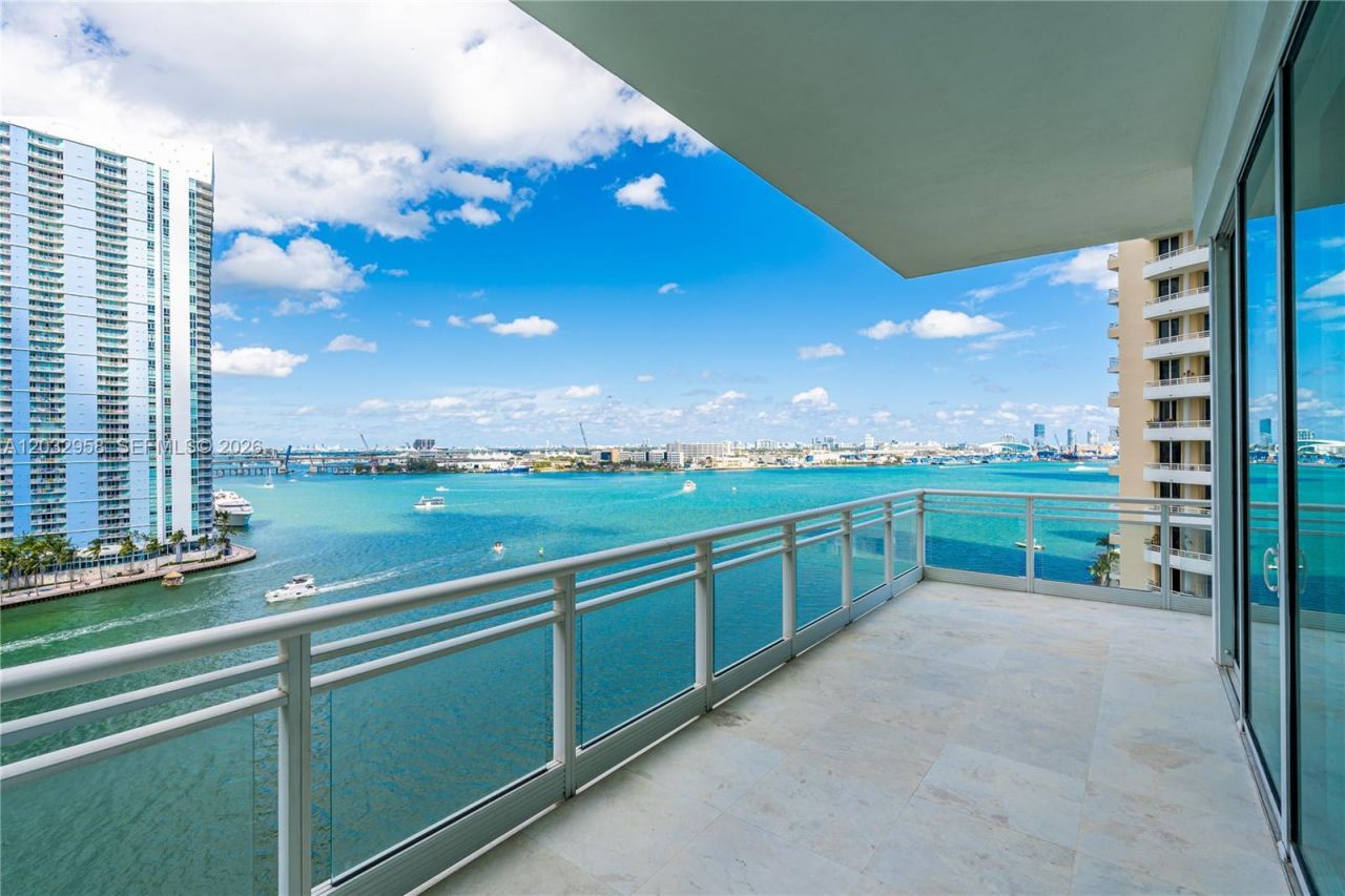 900 Brickell Key Blvd , Unit 1002, Miami, FL 33131 Photo