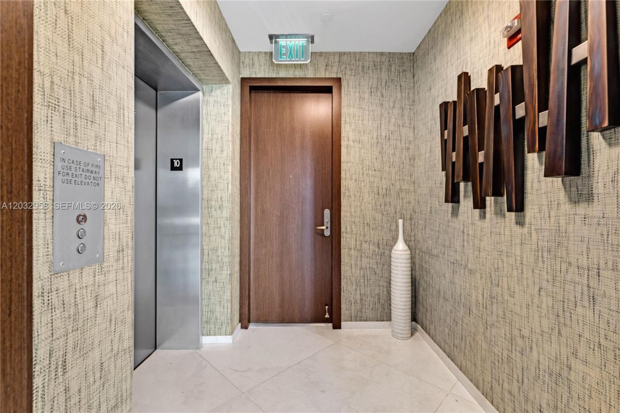 900 Brickell Key Blvd , Unit 1002, Miami, FL 33131 Photo