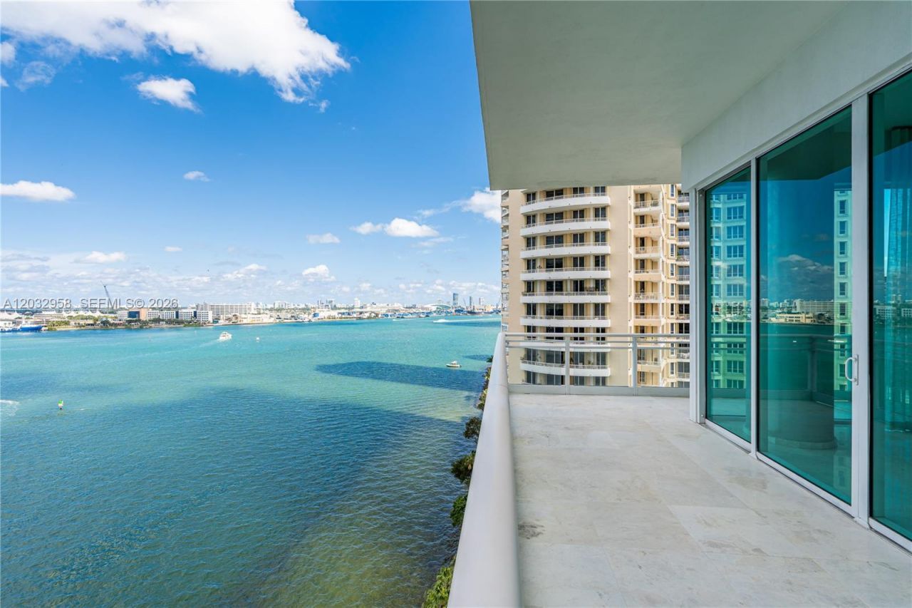 900 Brickell Key Blvd , Unit 1002, Miami, FL 33131 Photo