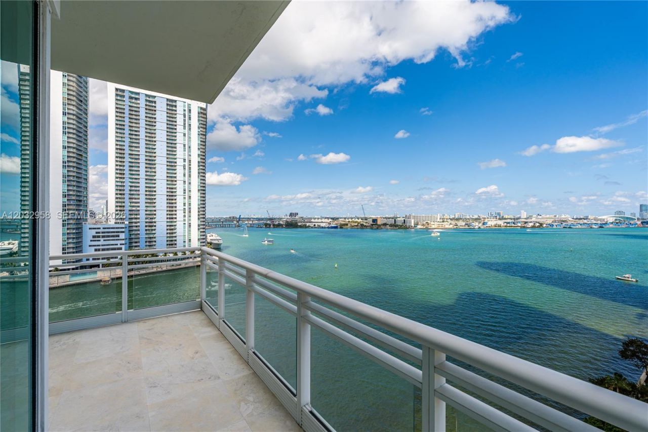 900 Brickell Key Blvd , Unit 1002, Miami, FL 33131 Photo