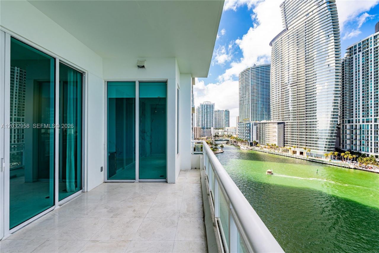900 Brickell Key Blvd , Unit 1002, Miami, FL 33131 Photo