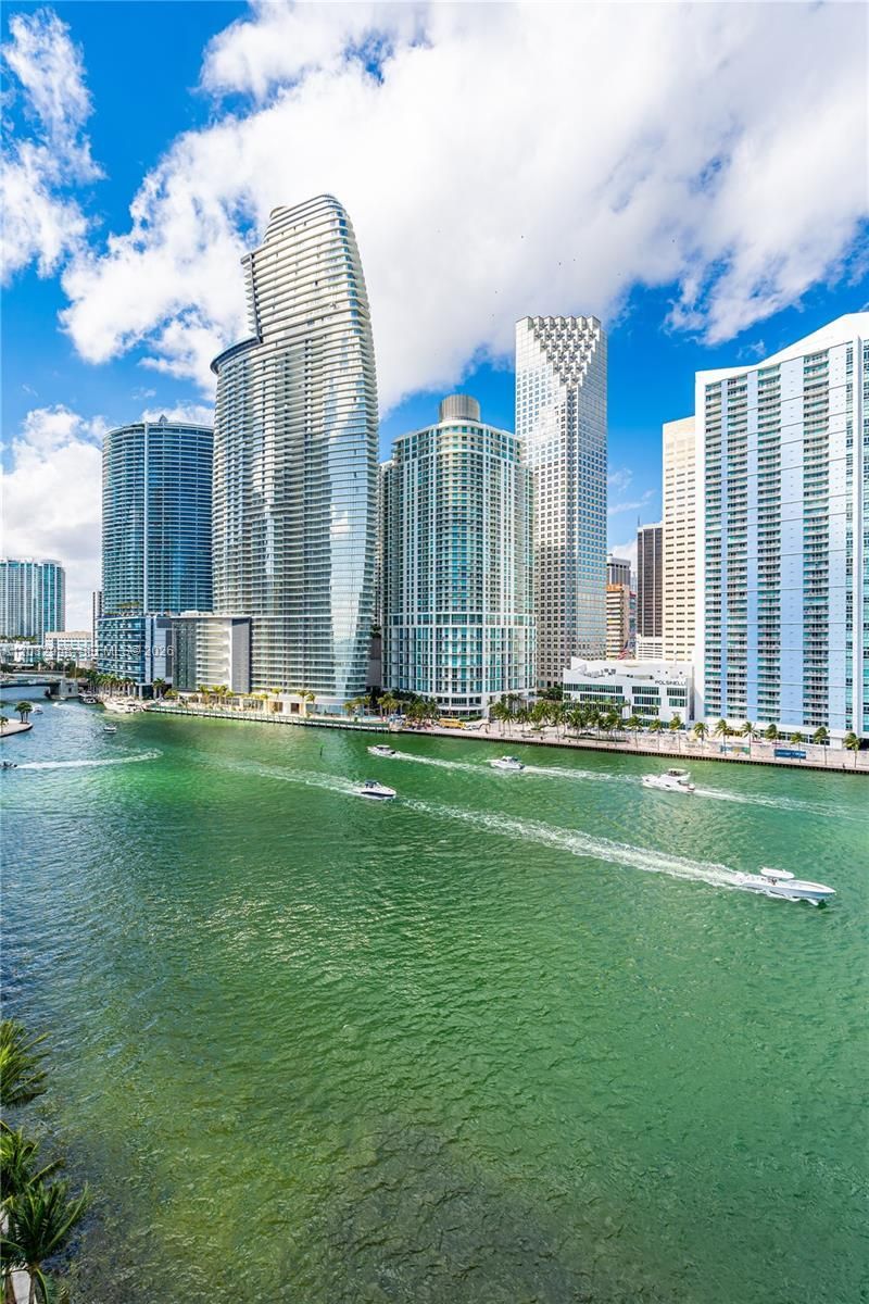 900 Brickell Key Blvd , Unit 1002, Miami, FL 33131 Photo