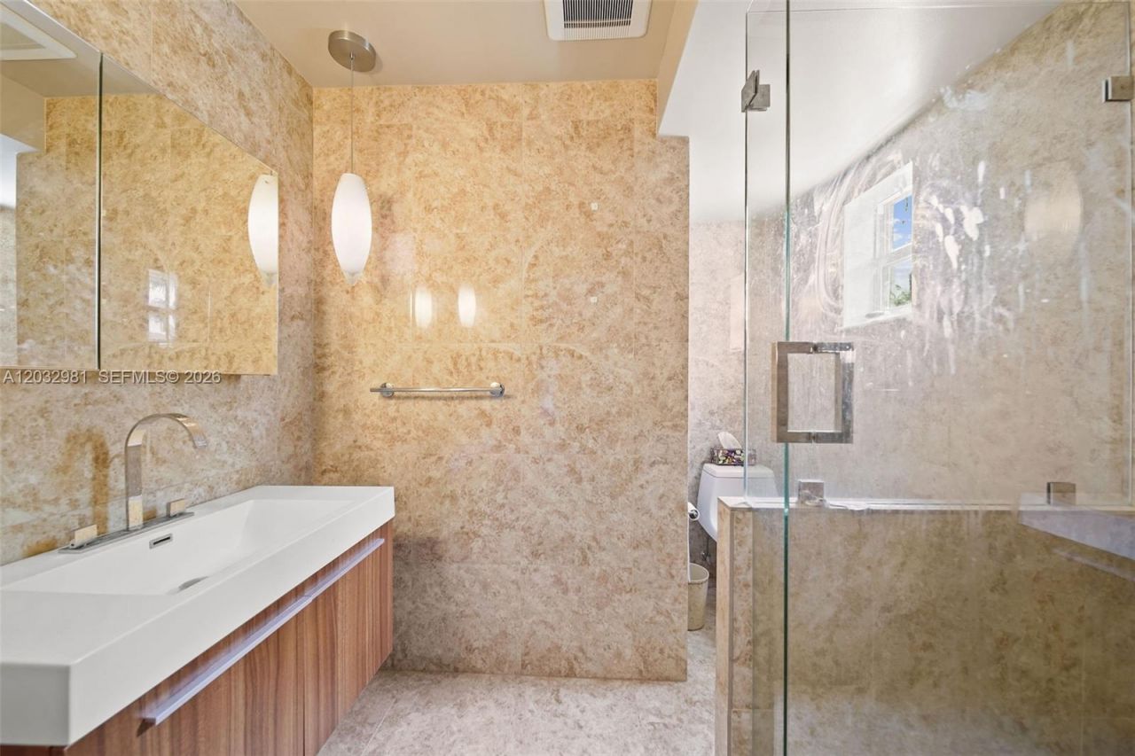 4416 Alton Rd , Miami Beach, FL 33140 Photo
