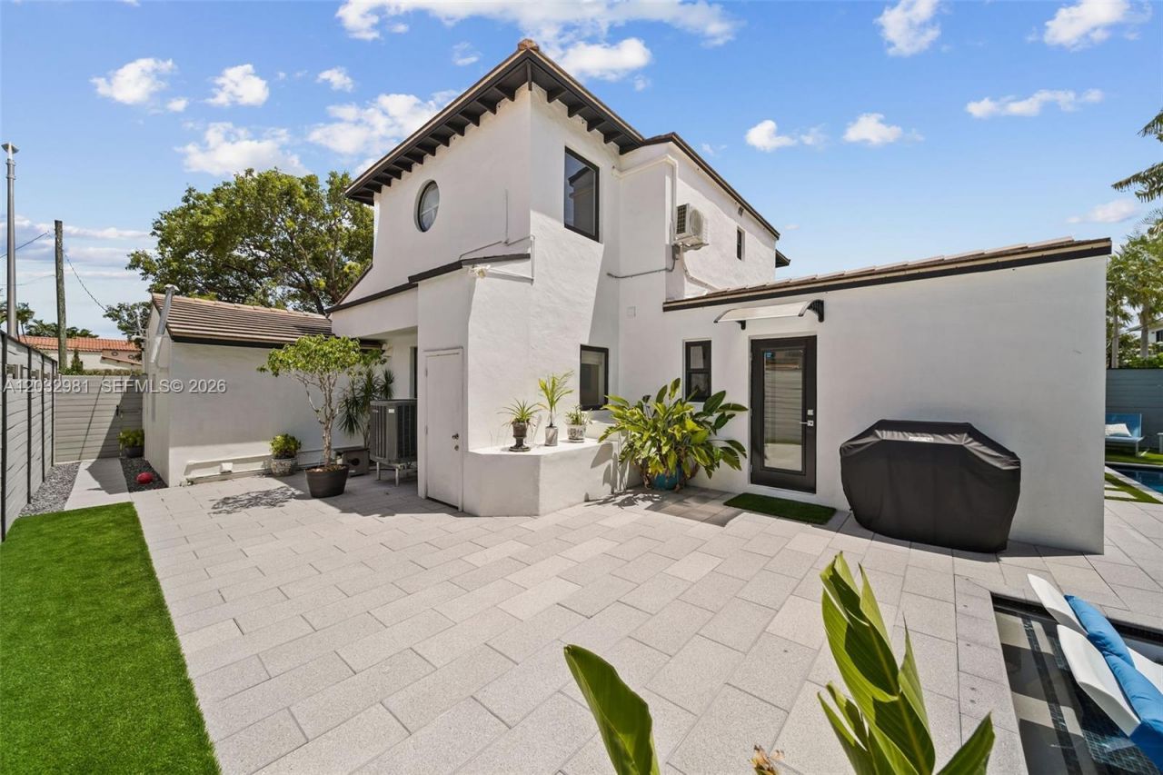 4416 Alton Rd , Miami Beach, FL 33140 Photo