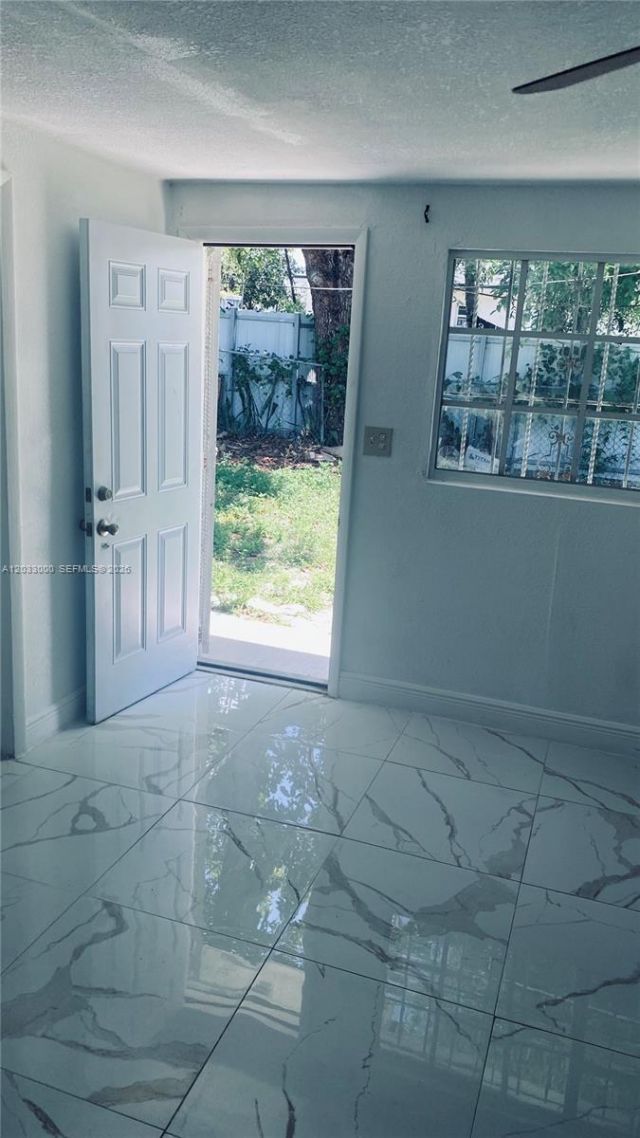 1120 NW 147th St , Miami, FL 33168 Photo