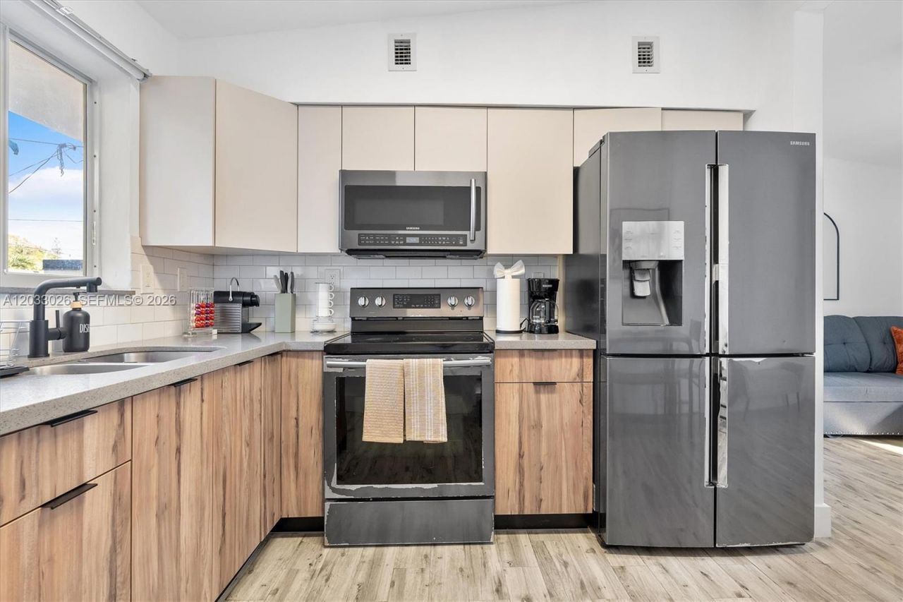 4284 NW 1st Ave , Unit 4284, Miami, FL 33127 Photo