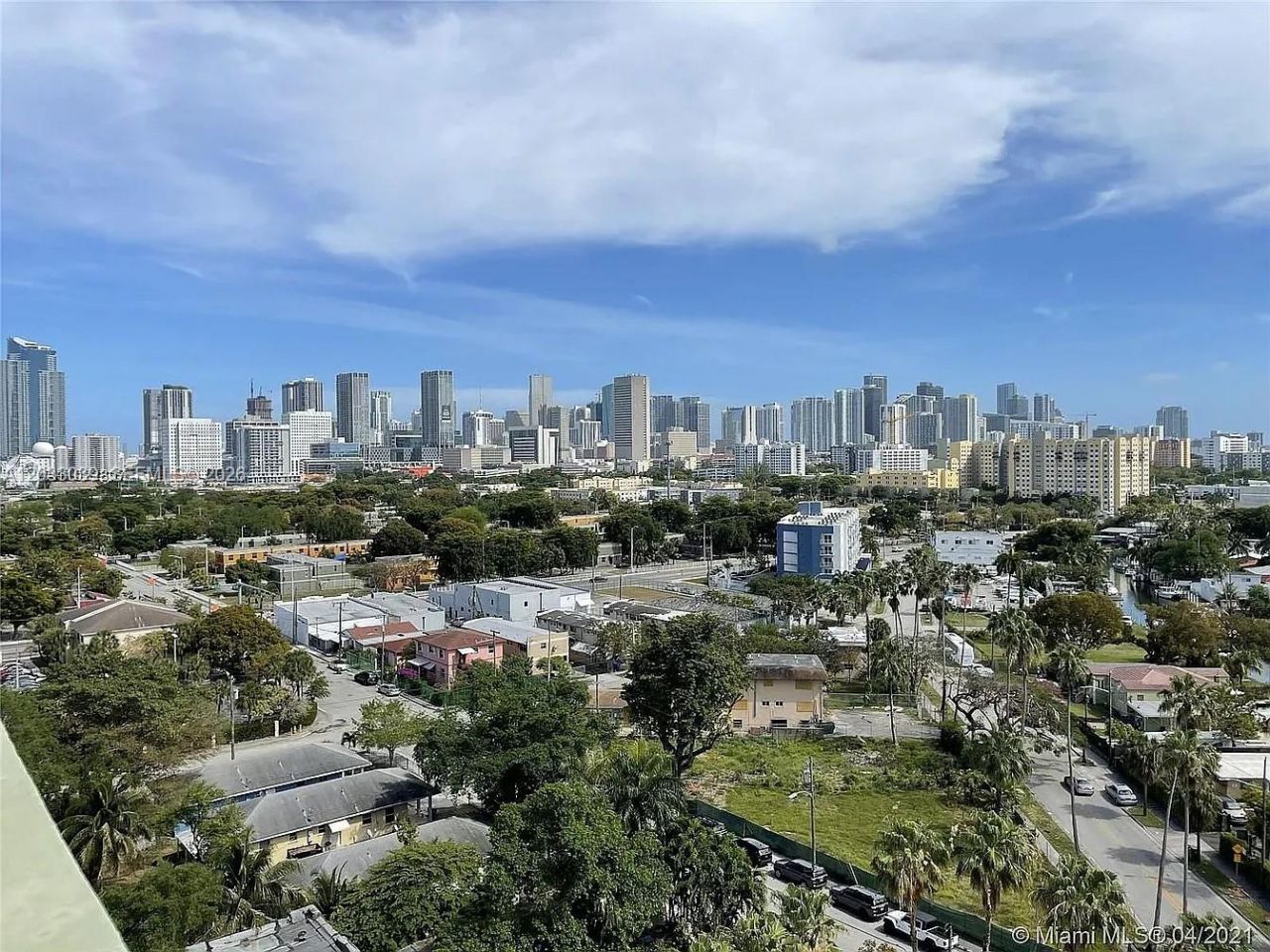 816 NW 11th St , Unit 704, Miami, FL 33136 Photo