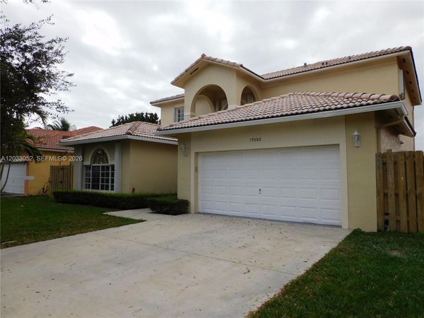 15002 SW 161st Pl , Miami, FL 33196