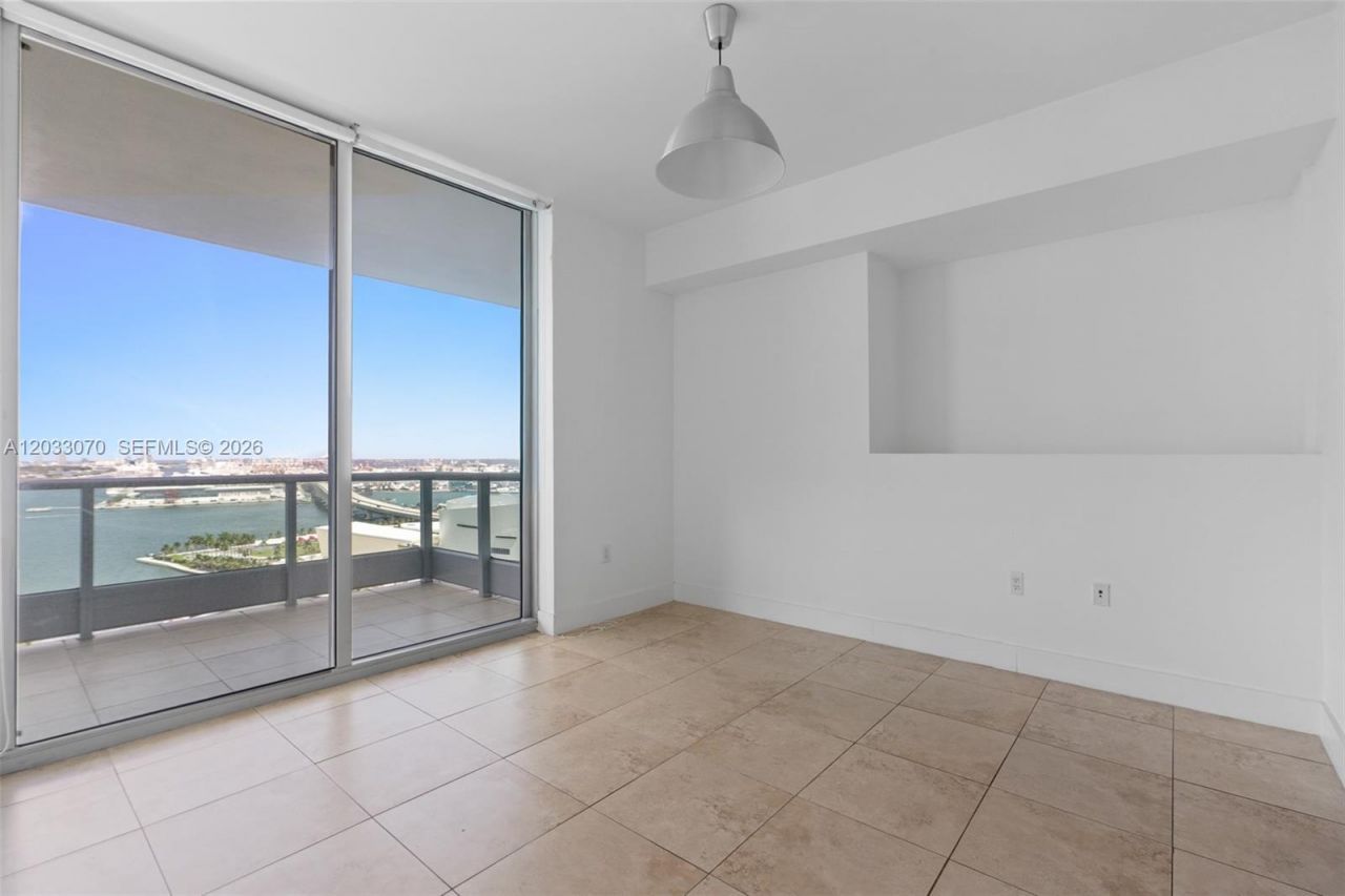 900 Biscayne Blvd , Unit 2304, Miami, FL 33132 Photo