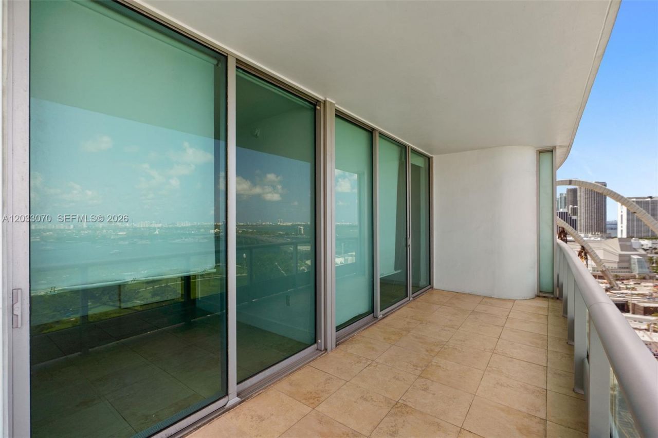 900 Biscayne Blvd , Unit 2304, Miami, FL 33132 Photo