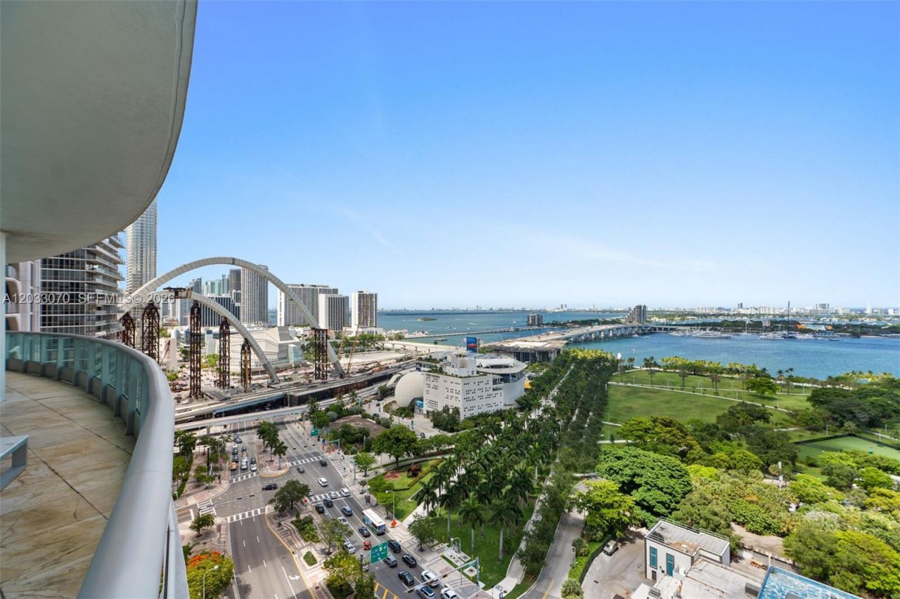 900 Biscayne Blvd , Unit 2304, Miami, FL 33132 Photo