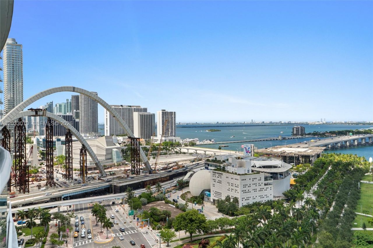 900 Biscayne Blvd , Unit 2304, Miami, FL 33132 Photo