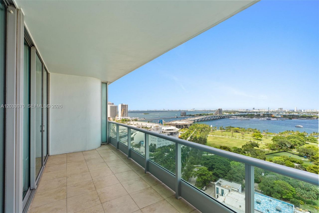 900 Biscayne Blvd , Unit 2304, Miami, FL 33132 Photo