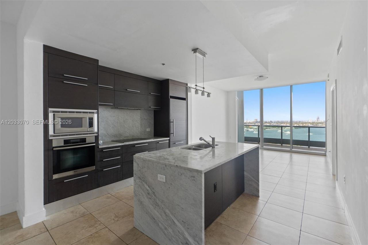 900 Biscayne Blvd , Unit 2304, Miami, FL 33132 Photo