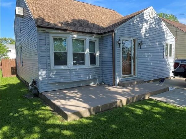 114 Onondaga Avenue Avenue , West Seneca, NY 14220