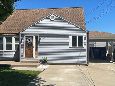 114 Onondaga Avenue Avenue, West Seneca, NY 14220