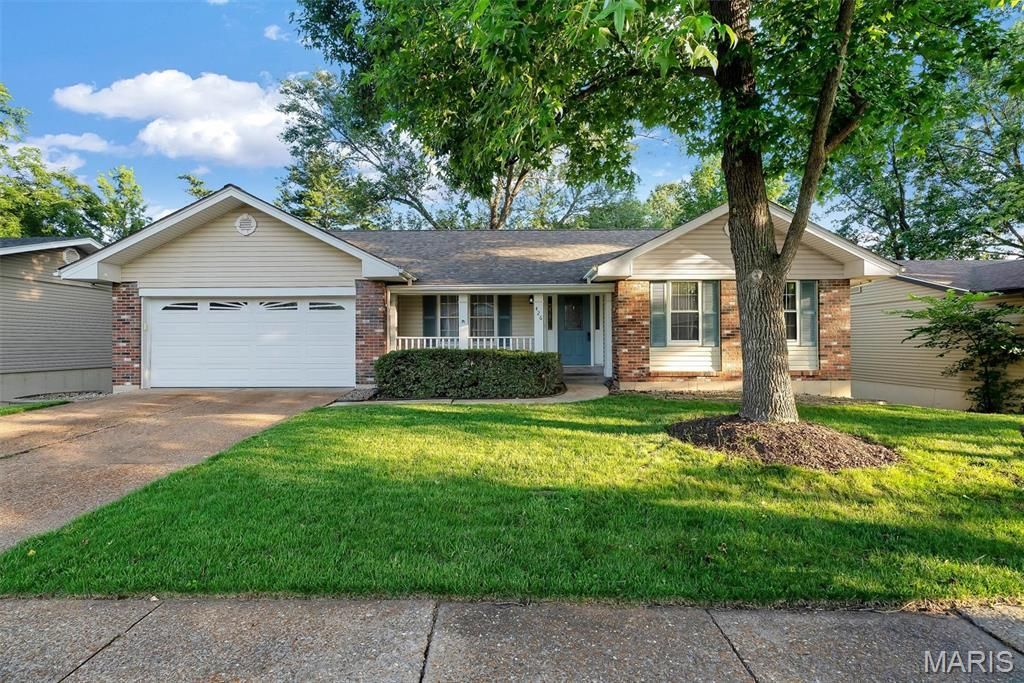 426 Madrina Court, Ballwin, MO 63021 Main Photo