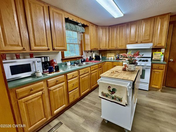 2812 E Reelfoot Avenue, Union City, TN 38261