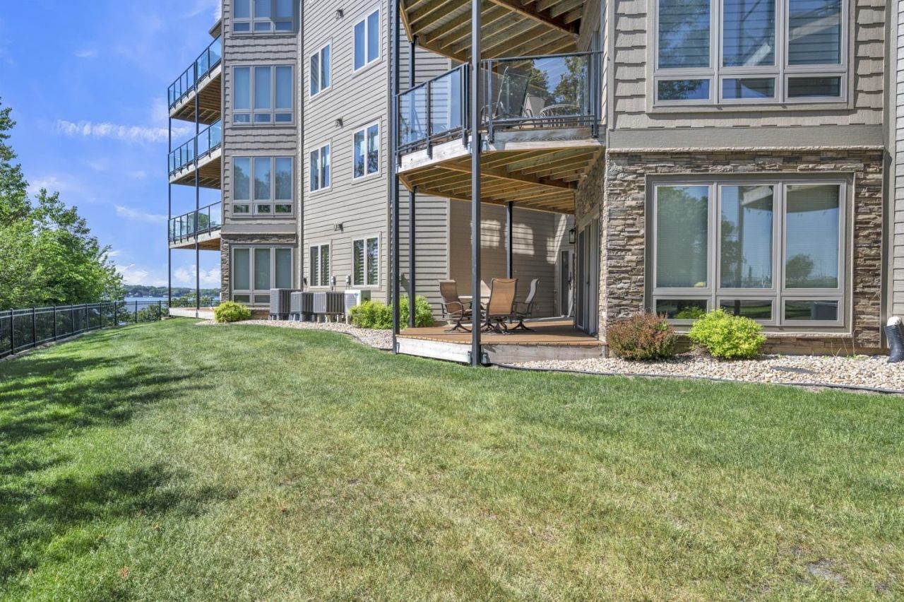 425 240th Avenue , Unit 105, Arnolds Park, IA 51331 Main Photo