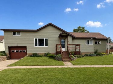 500 Superior Street, Milroy, MN 56263