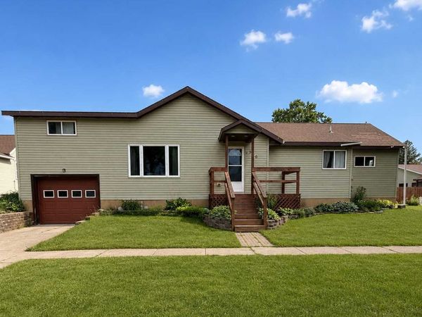 500 Superior Street, Milroy, MN 56263