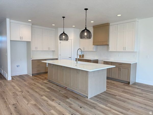 6382 S LARRY WAY, Unit 140, South Weber, UT 84405