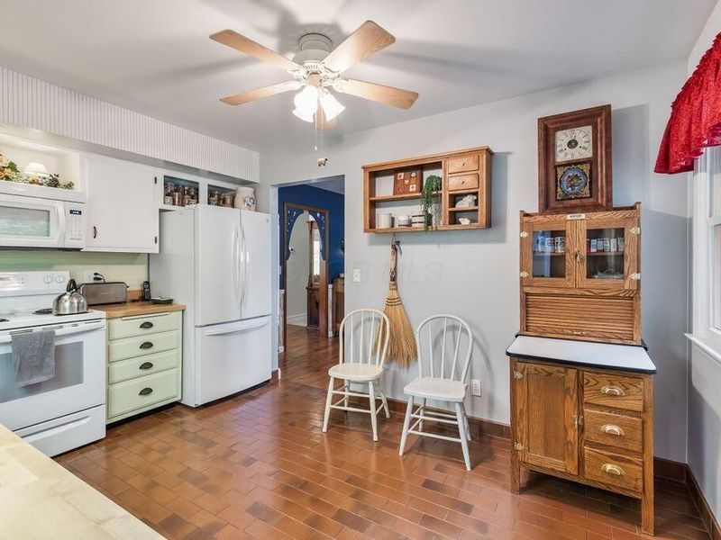 11 Old Orchard Drive, Mount Vernon, OH 43050 Photo 17