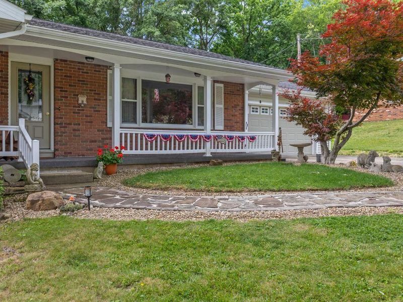 11 Old Orchard Drive, Mount Vernon, OH 43050 Photo 3