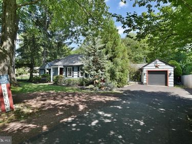 4919 MECHANICSVILLE ROAD, DOYLESTOWN, PA 18902