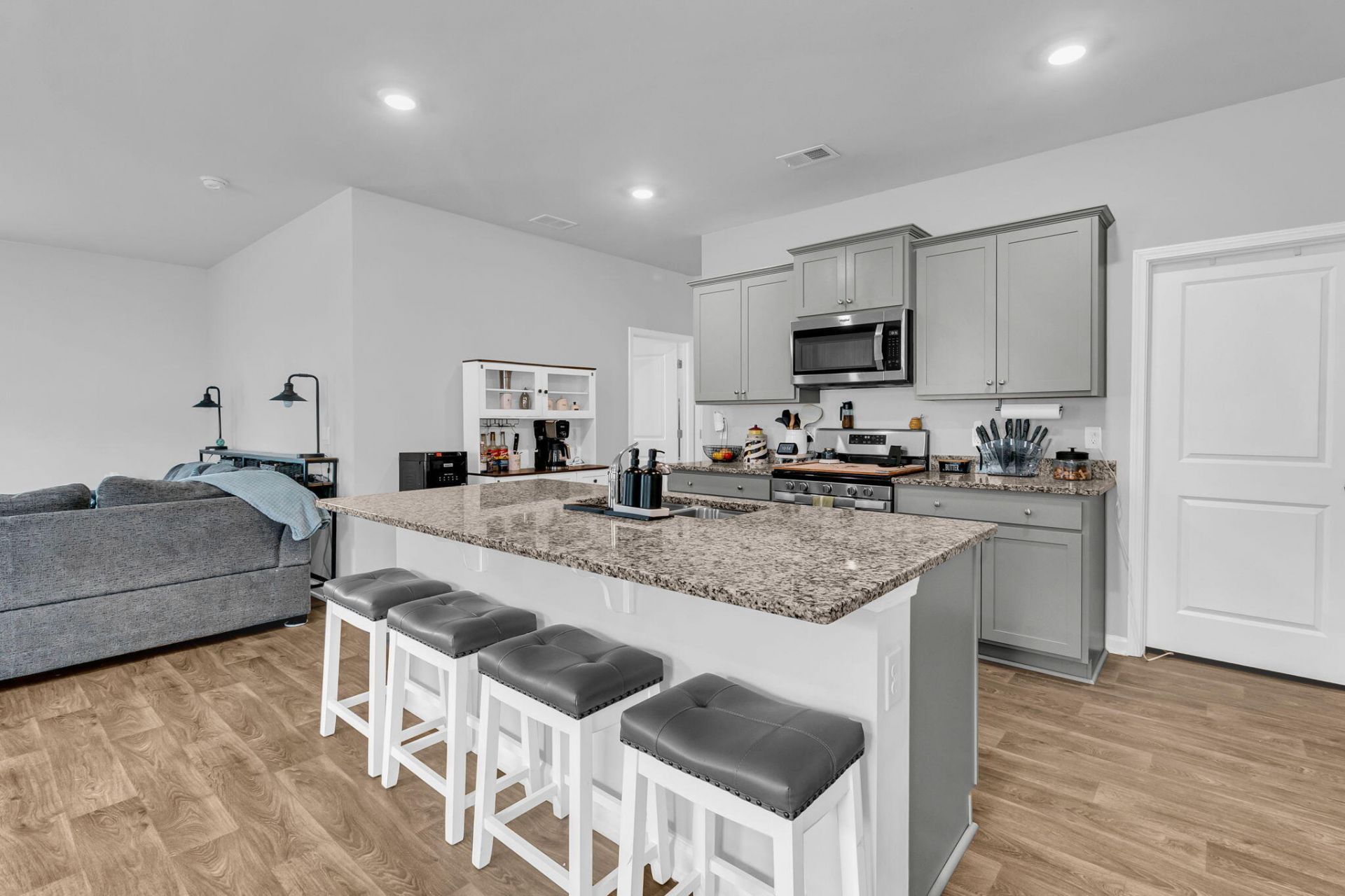 301 Black Birch Drive Photo 6