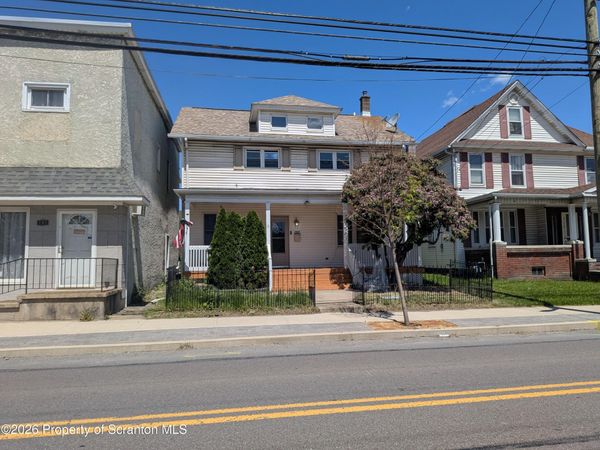 703-705 Main Street , Dickson City, PA 18519