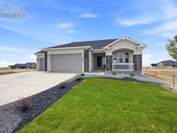 8844 Newport Beach Drive, Colorado Springs, CO 80908