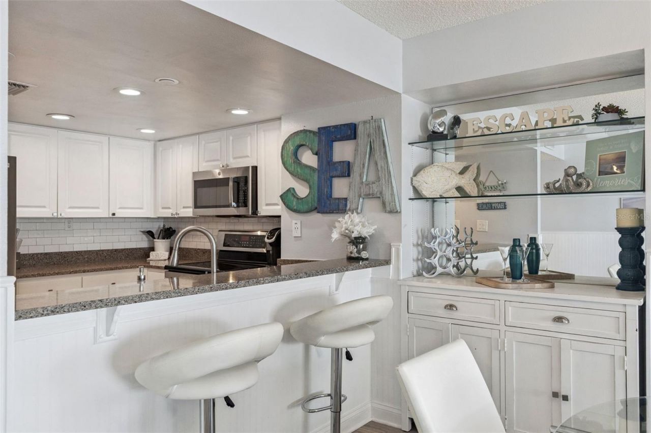 5207 S Atlantic Avenue, Unit 425, New Smyrna Beach, FL 32169 Photo