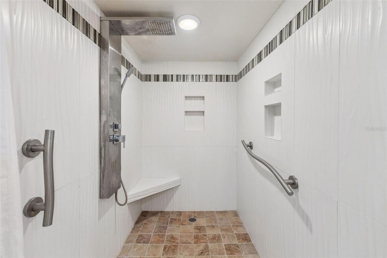 5207 S Atlantic Avenue, Unit 425, New Smyrna Beach, FL 32169 Photo