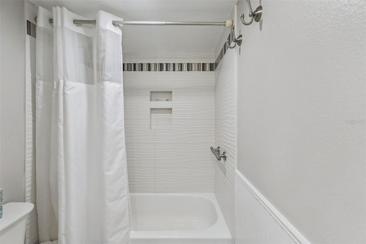 5207 S Atlantic Avenue, Unit 425, New Smyrna Beach, FL 32169 Photo