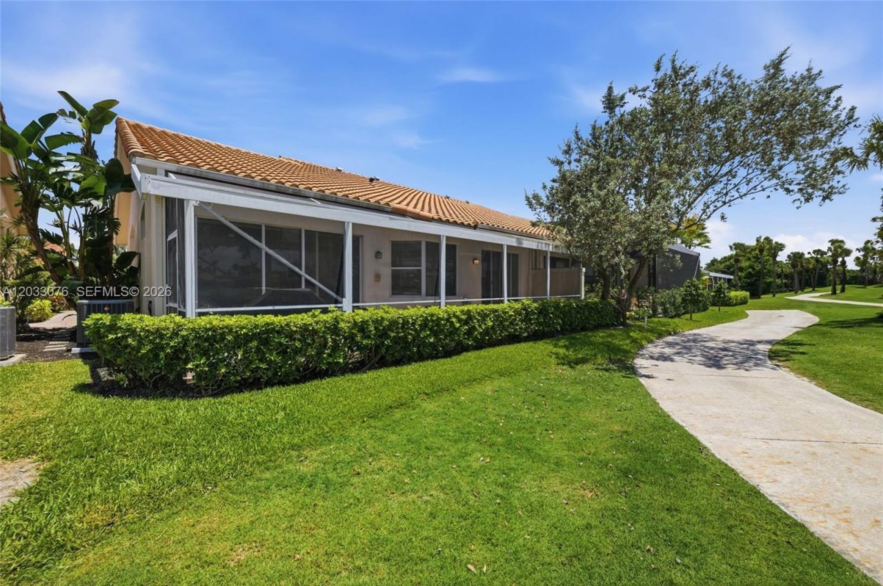 8141 Sandpiper Way , West Palm Beach, FL 33412 Photo