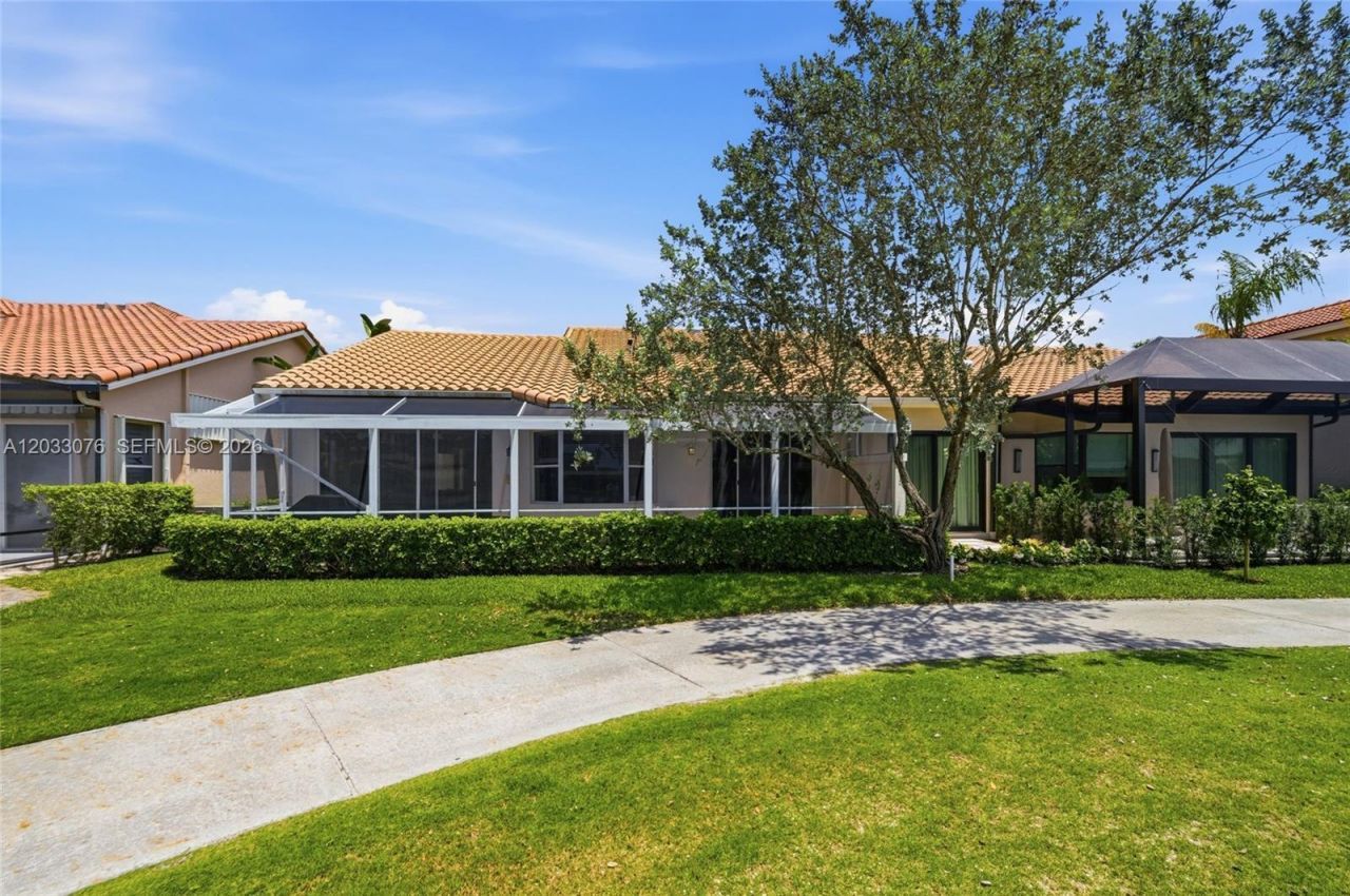 8141 Sandpiper Way , West Palm Beach, FL 33412 Photo