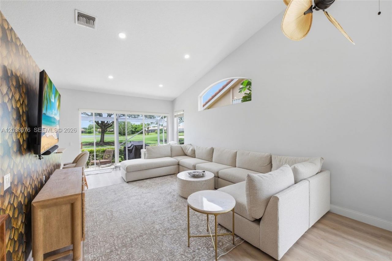 8141 Sandpiper Way , West Palm Beach, FL 33412 Photo