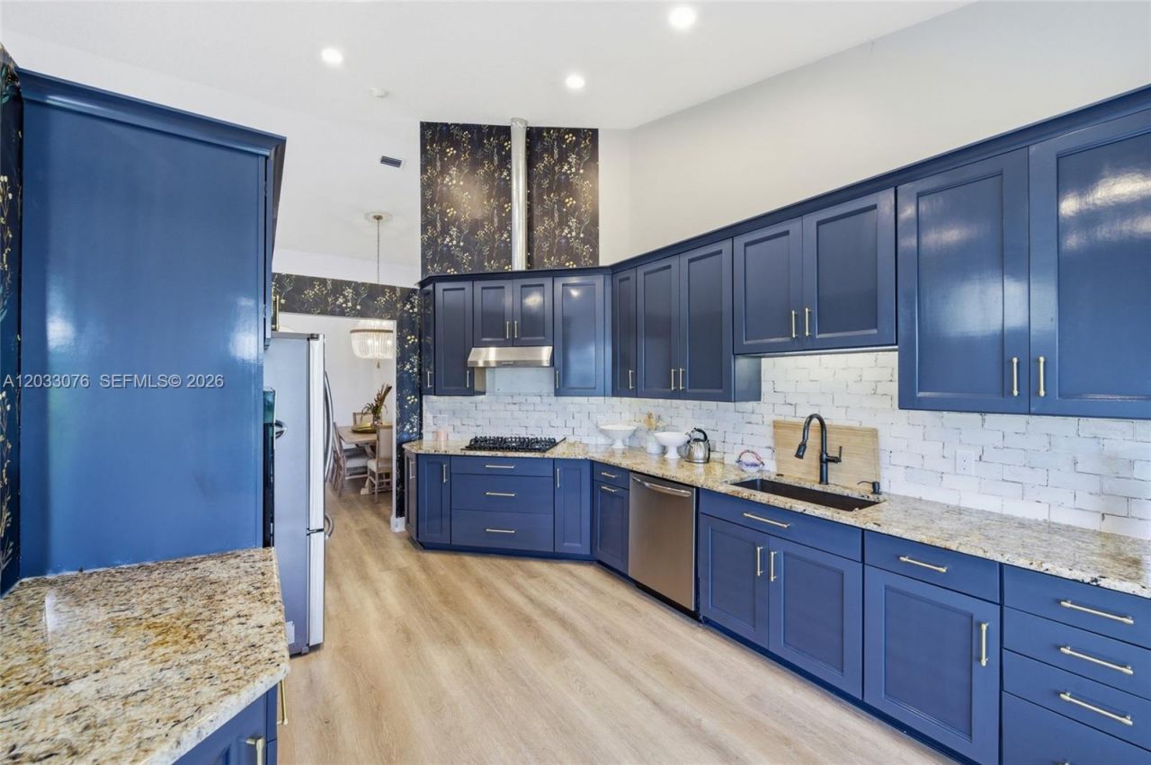 8141 Sandpiper Way , West Palm Beach, FL 33412 Photo