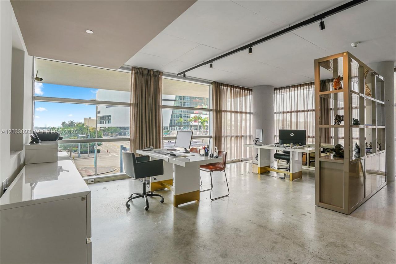 888 Biscayne Blvd , Unit CU8B, Miami, FL 33132 Photo